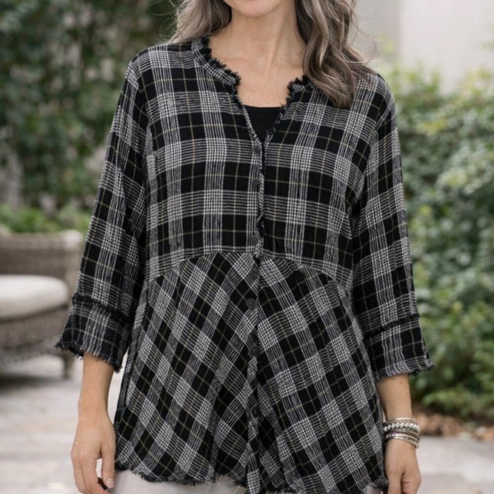 Habitat Clothes To Live In Button Up Tunic Medium Black Plaid Long Sleeve Fringe